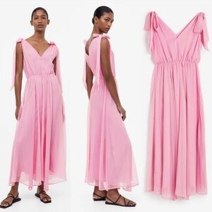 Elegant Flowing Bow Detail Maxi Dress